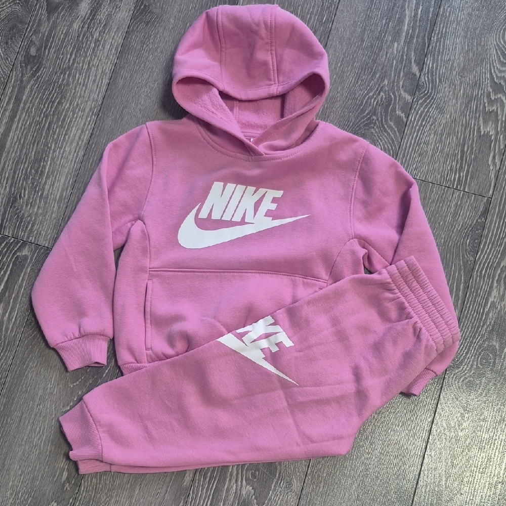 Nike Fuchsia Hoodie and Joggers Set